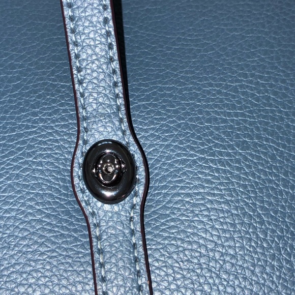 COACH MARKET TOTE - Picture 14 of 16